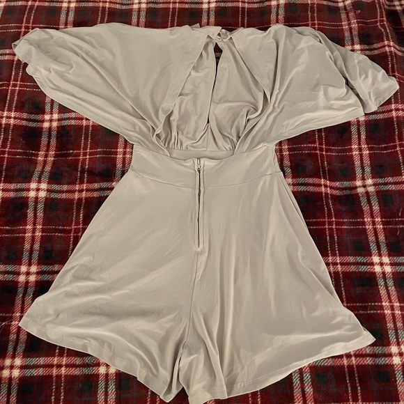 Women’s Romper - Picture 3 of 5